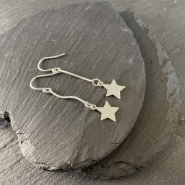 Dangly Wavy Star Earrings